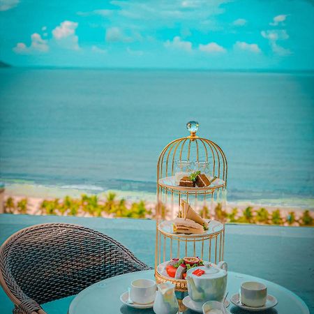Santa Luxury Hotel Da Nang Dış mekan fotoğraf