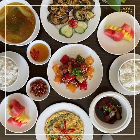 Santa Luxury Hotel Da Nang Dış mekan fotoğraf