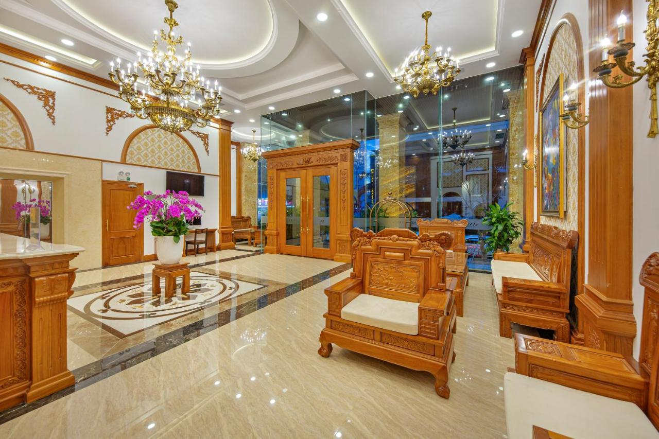 Santa Luxury Hotel Da Nang Dış mekan fotoğraf