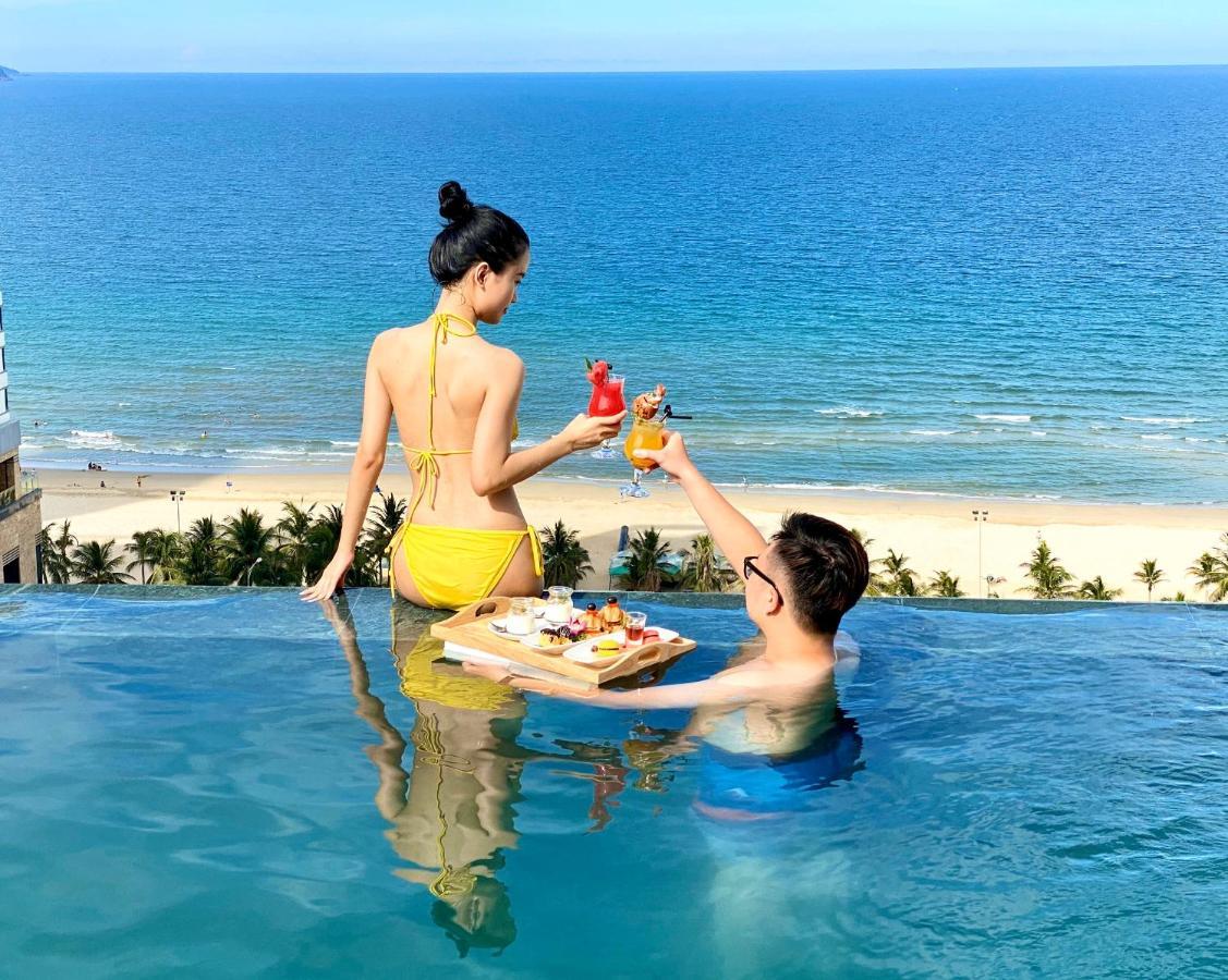 Santa Luxury Hotel Da Nang Dış mekan fotoğraf